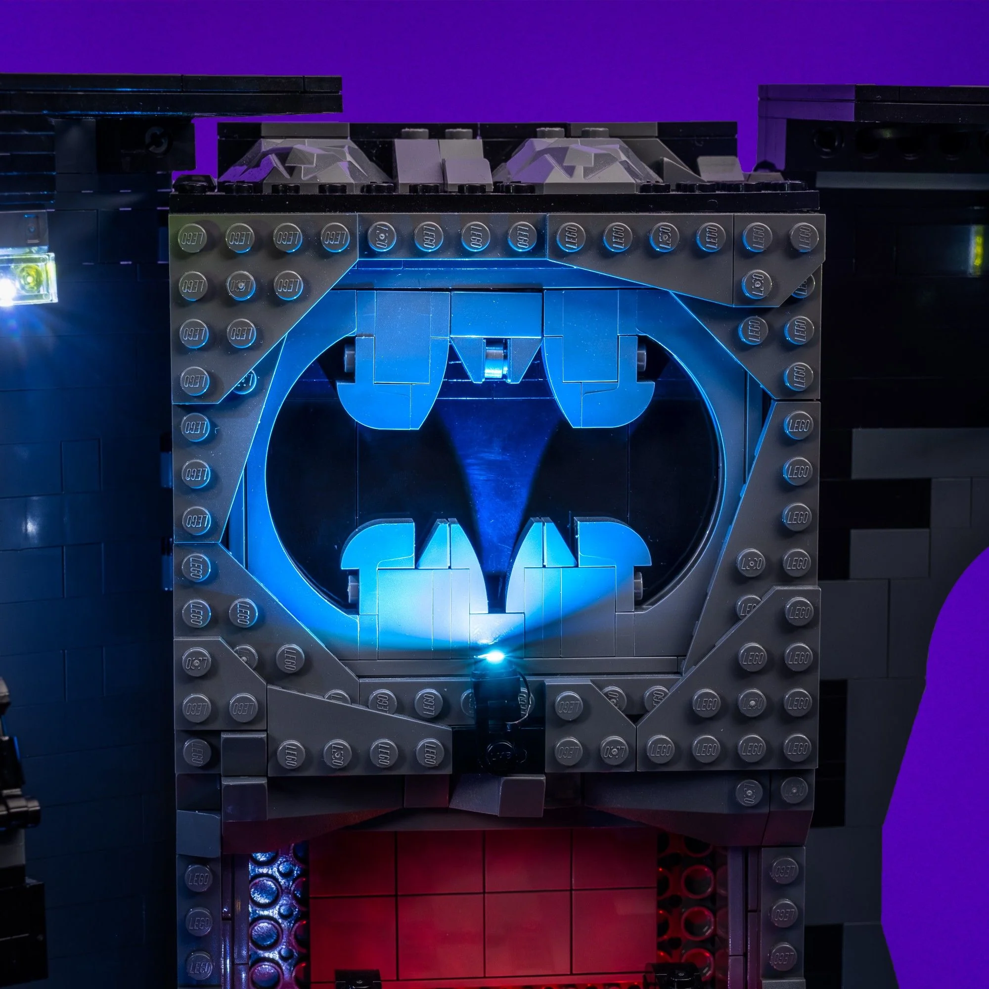Light Kit for LEGO® Batcave™ – Shadow Box #76252 - Image 3