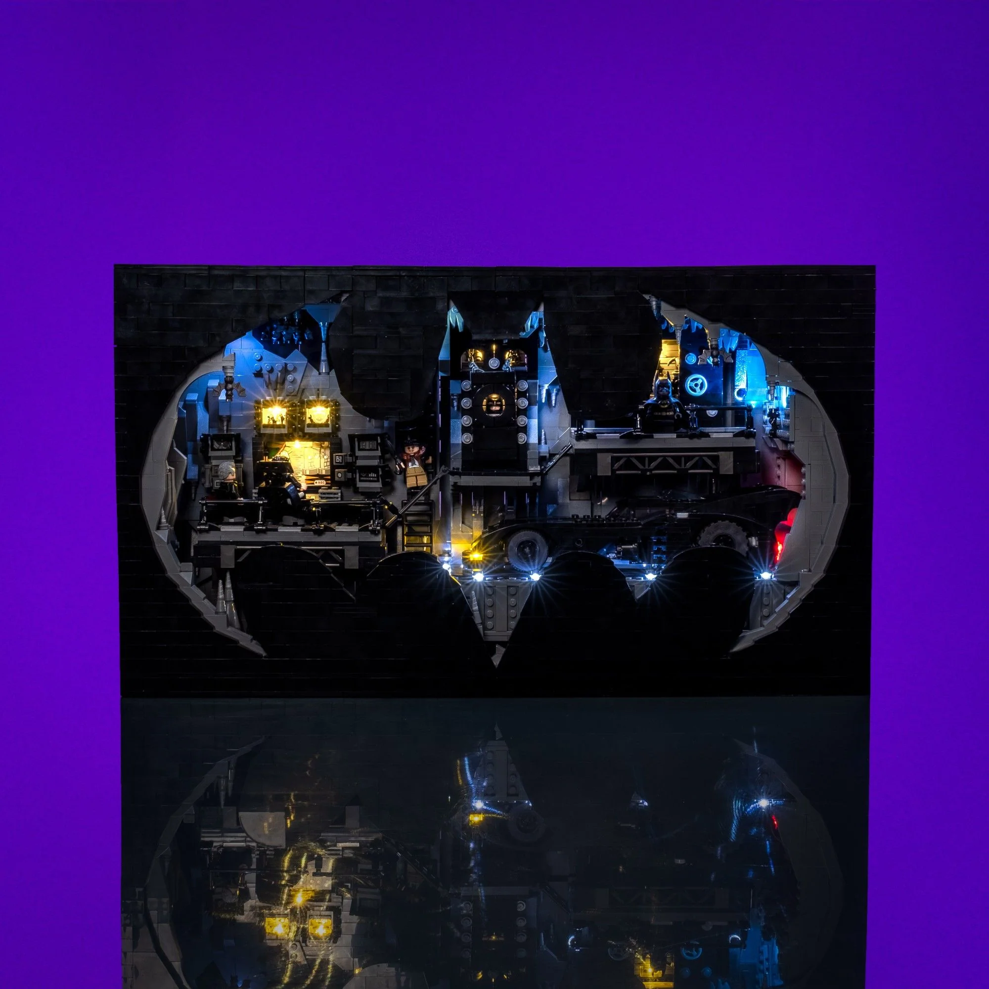Light Kit for LEGO® Batcave™ – Shadow Box #76252 - Image 9