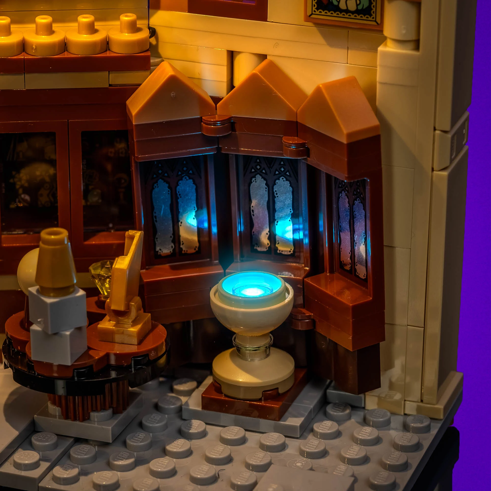 Light Kit for LEGO® Harry Potter™ Book Nook: Dumbledore's Office #76478 - Image 7