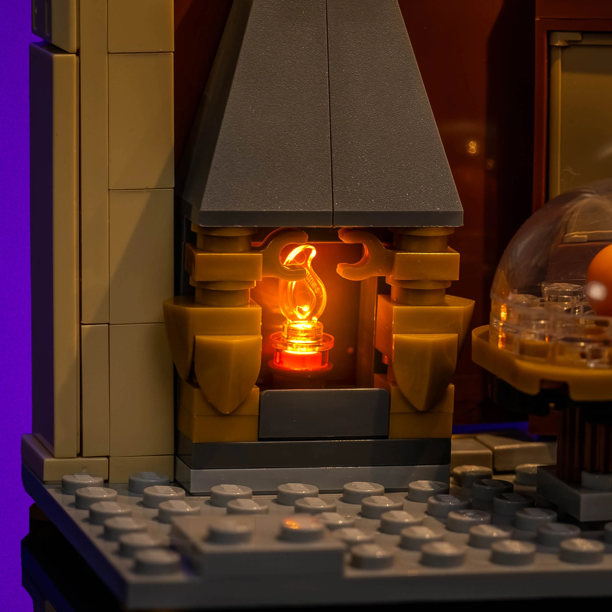 Light Kit for LEGO® Harry Potter™ Book Nook: Dumbledore's Office #76478 - Image 8