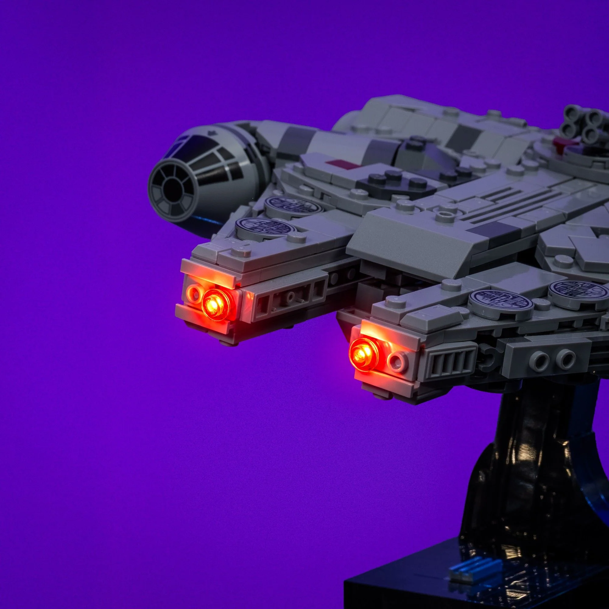 Light Kit for LEGO® Star Wars Millennium Falcon #75375 - Image 3