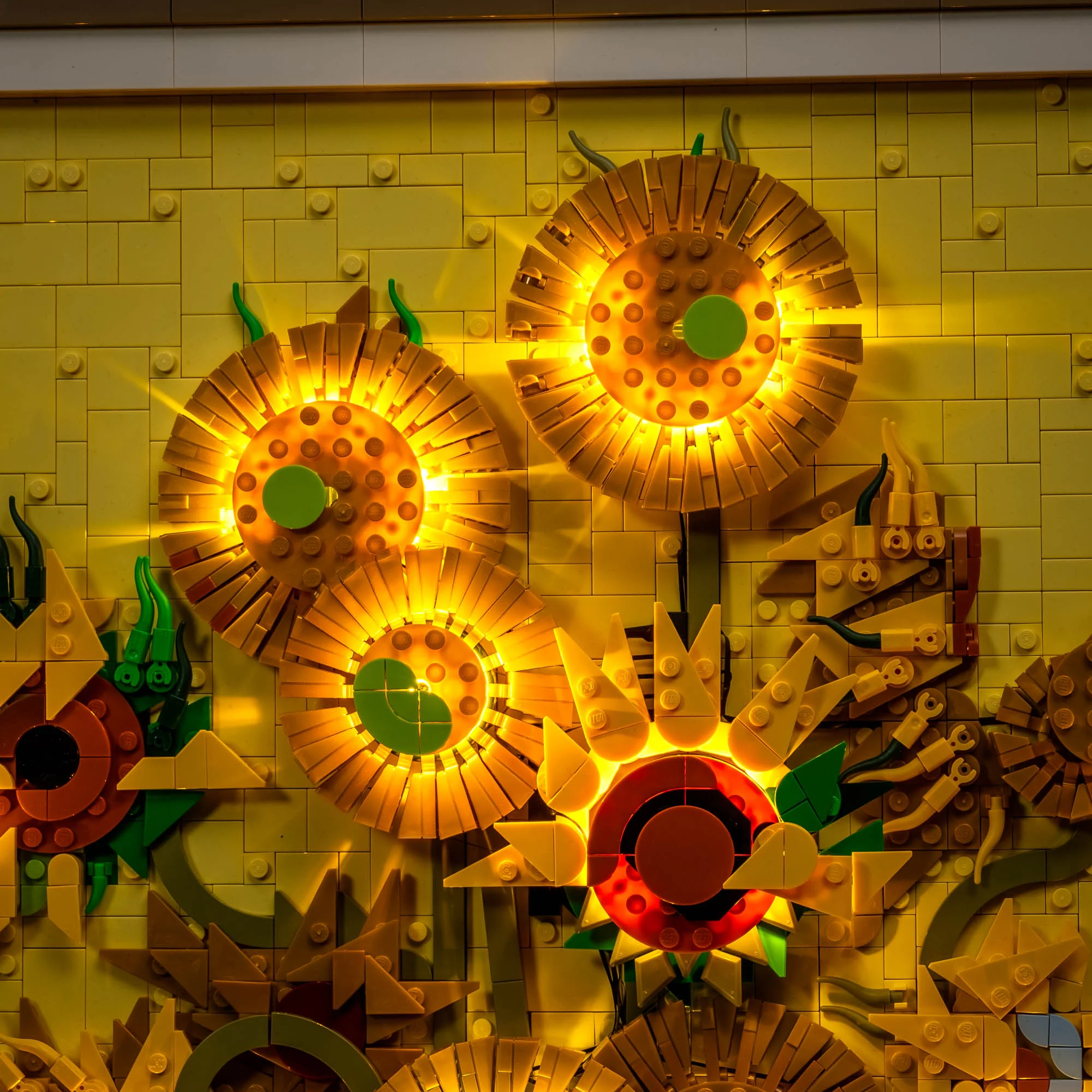 Light Kit for LEGO® Vincent van Gogh – Sunflowers #31215 - Image 9